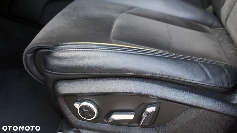 Audi Q7 3.0 TDI ultra Quattro Tiptronic - 28