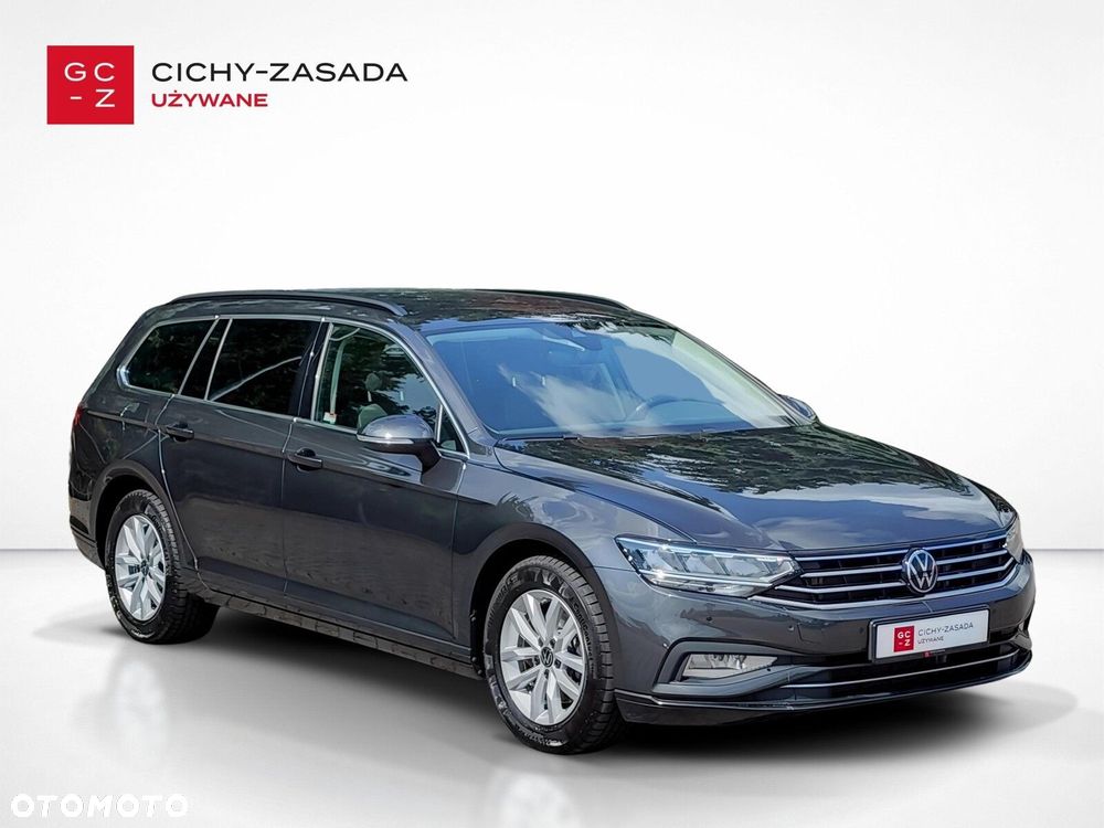 Volkswagen Passat - 8