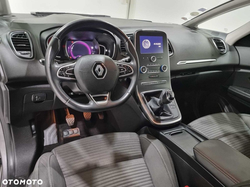 Renault Scenic - 30