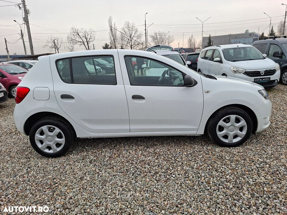 Dacia Sandero - 4
