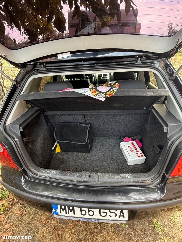 Volkswagen Polo - 10