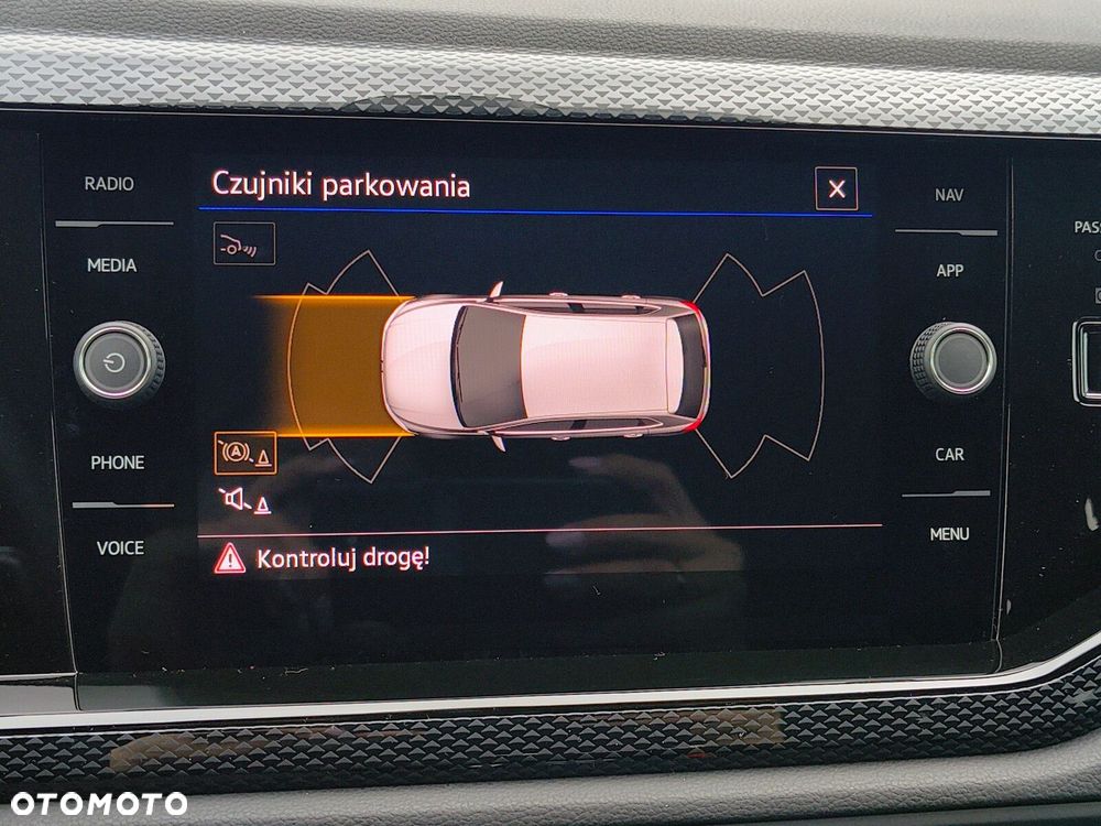 Volkswagen Polo 1.0 TSI Life Plus DSG - 17