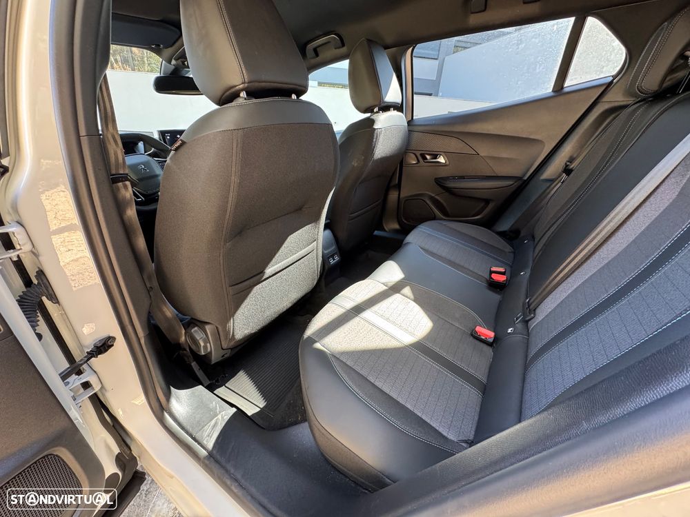 Peugeot 2008 1.2 PureTech Allure Pack - 7