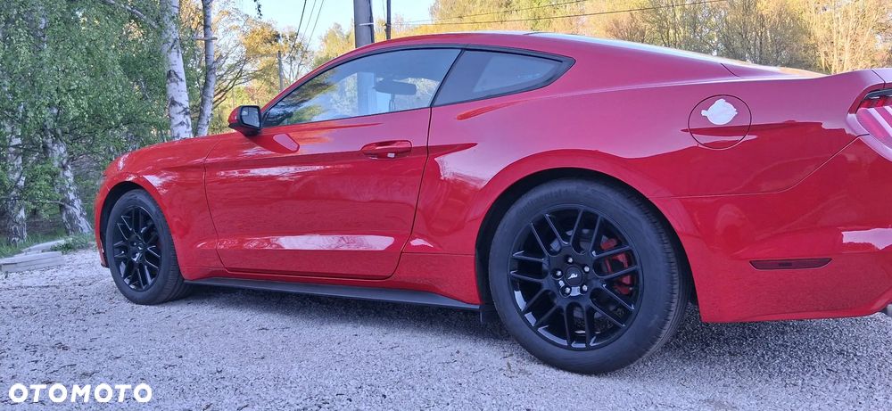 Ford Mustang 3.7 V6 - 2