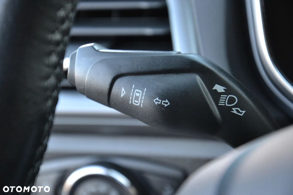 Ford Mondeo 2.0 TDCi STart-Stopp Titanium - 25