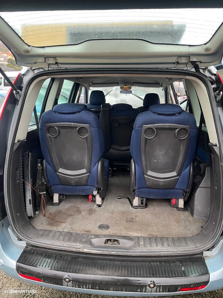 Fiat Ulysse 2.0 JTD 16V - 6