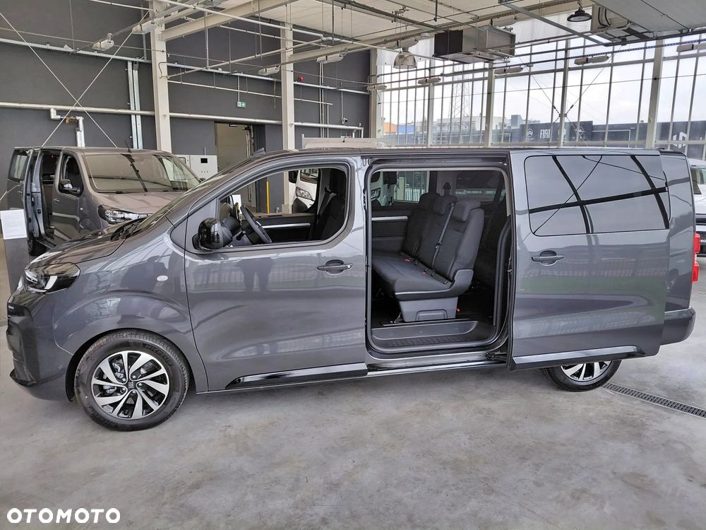 Fiat Ulysse 2.2 Business EAT8 - 8