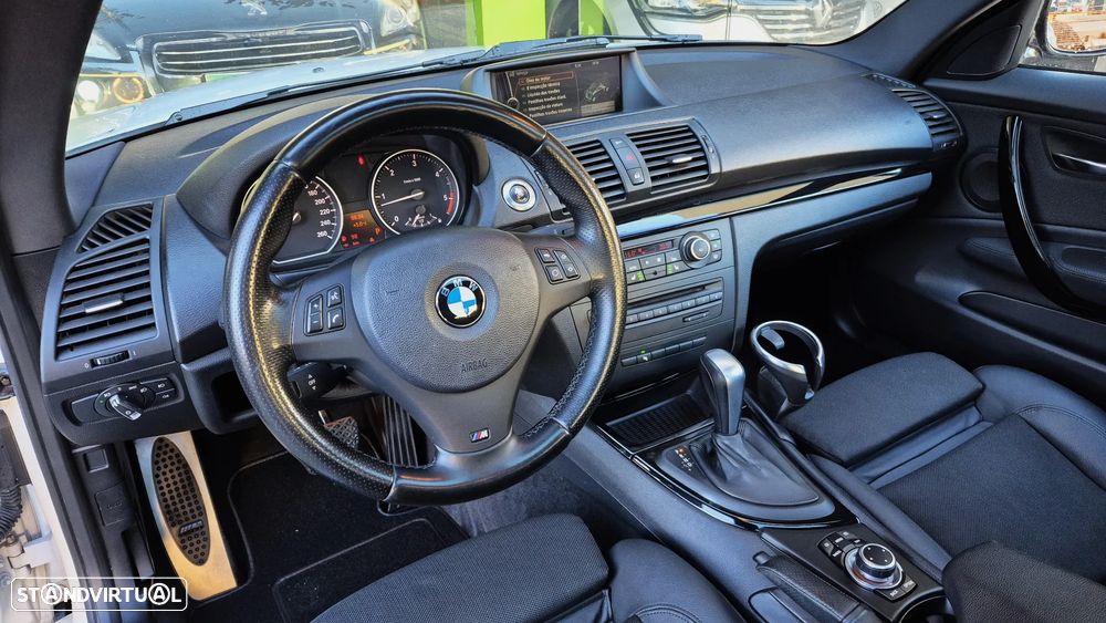 BMW 120 d Coupe Aut. Limited Edition Lifestyle c/ M Sport Pack - 9