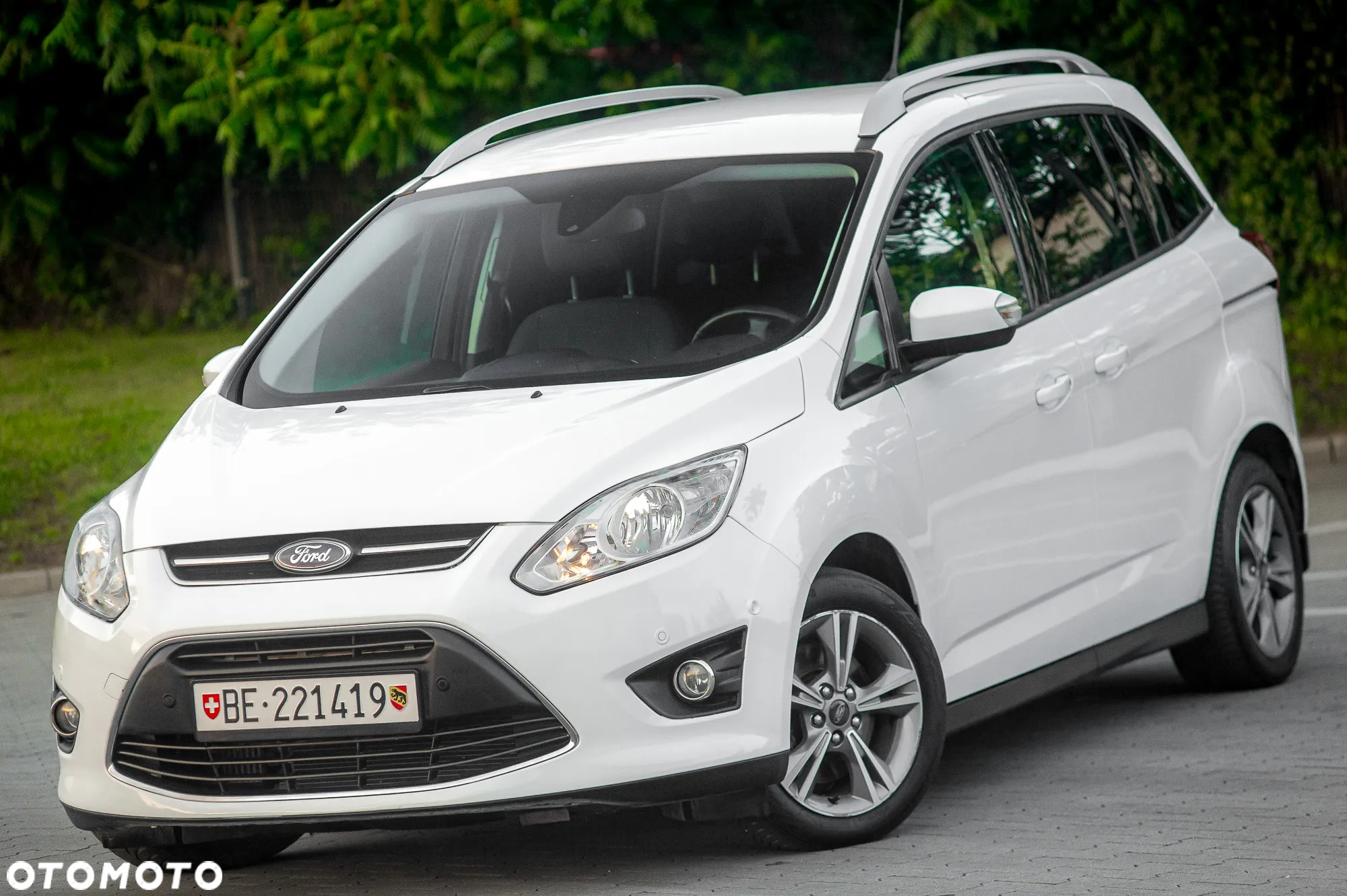 Ford Grand C-MAX - 13