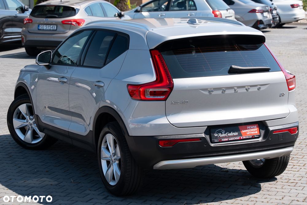 Volvo XC 40 B3 Plus Bright - 14