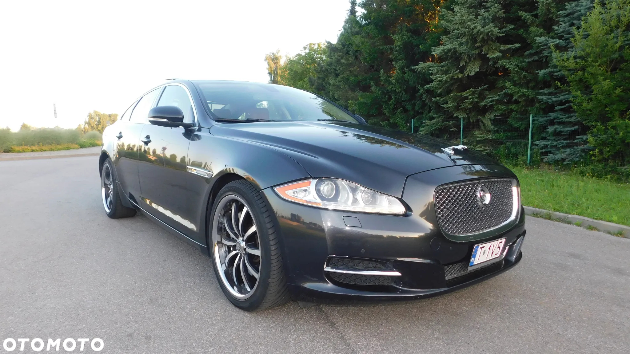 Jaguar XJ 5.0 V8 LWB Premium Luxury - 6