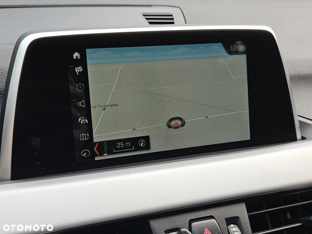 BMW X1 sDrive18i Advantage - 23