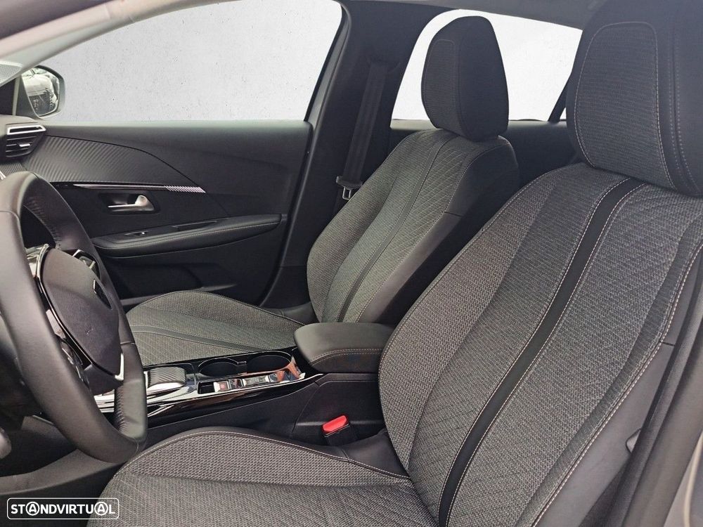 Peugeot 208 1.2 Hybrid Allure e-DCS6 - 9