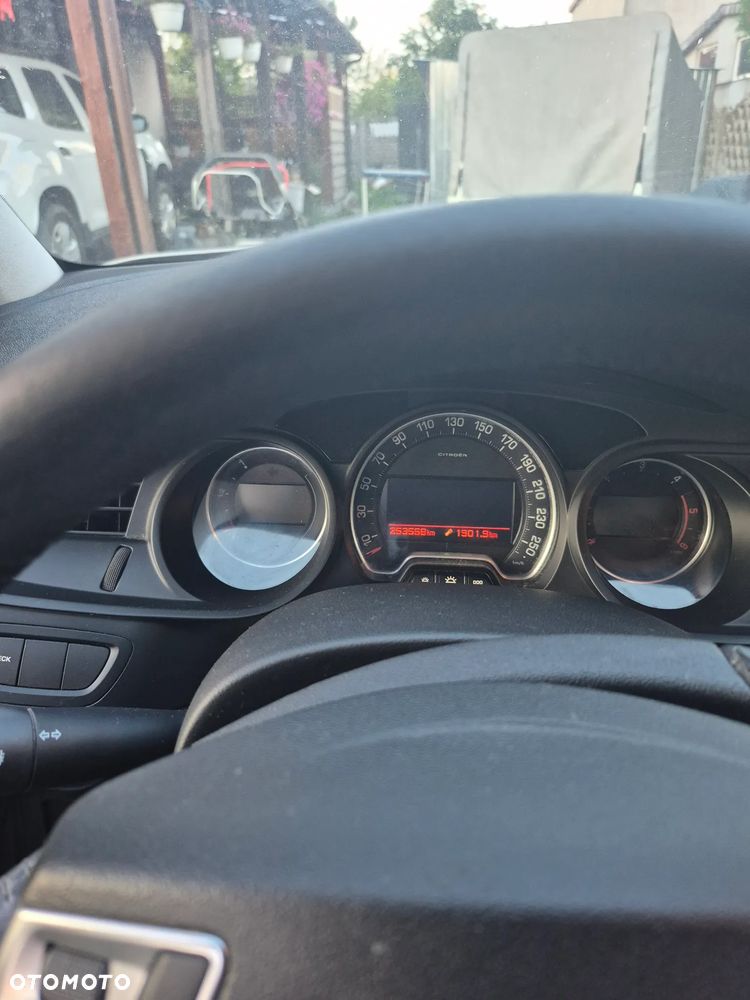 Citroën C5 1.6 HDi Attraction - 7