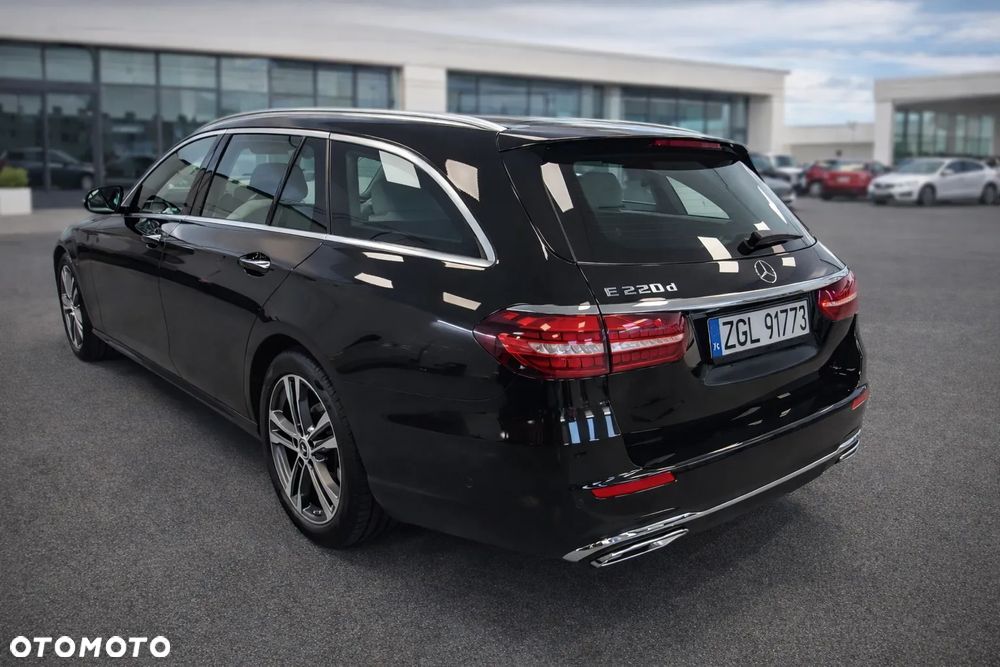 Mercedes-Benz Klasa E 220 d Business Edition - 5