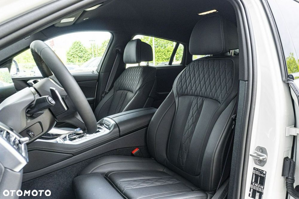 BMW X6 - 14