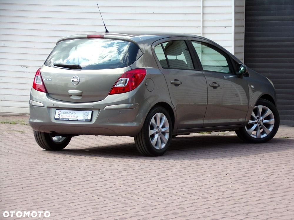 Opel Corsa - 12