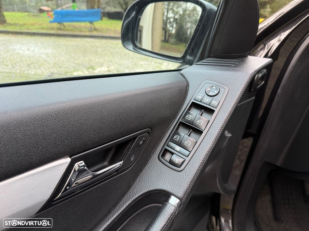 Mercedes-Benz R 320 CDI 4Matic 7G-TRONIC - 9