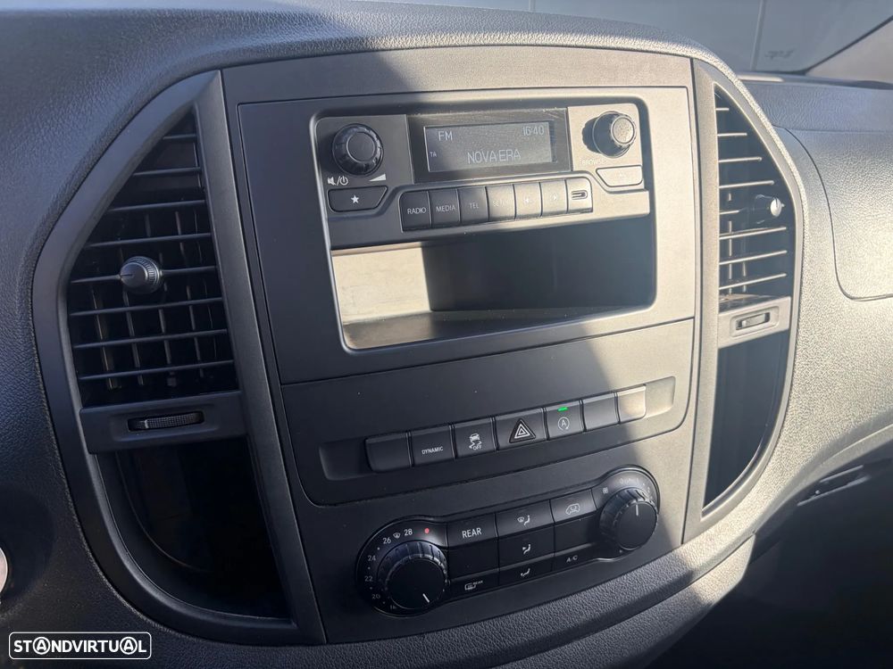 Mercedes-Benz Vito Tourer - 10
