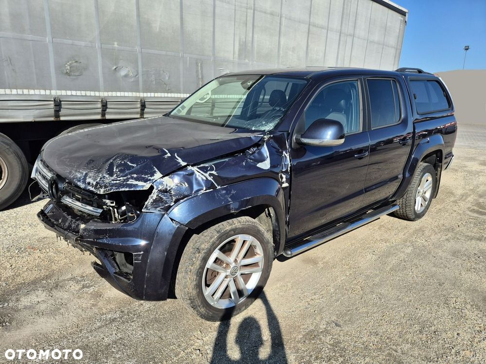 Volkswagen Amarok 3.0 V6 TDi 4MOTION Highline - 2