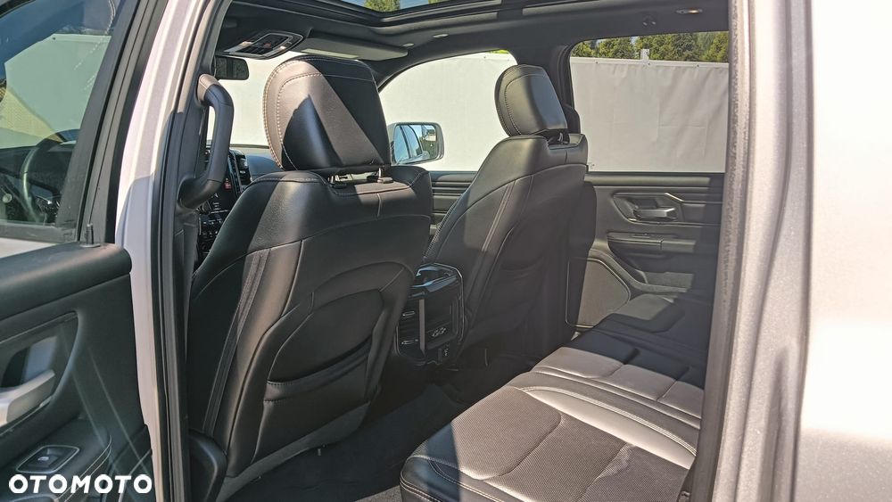RAM 1500 5.7 Quad Cab Longbed Laramie Sport - 22