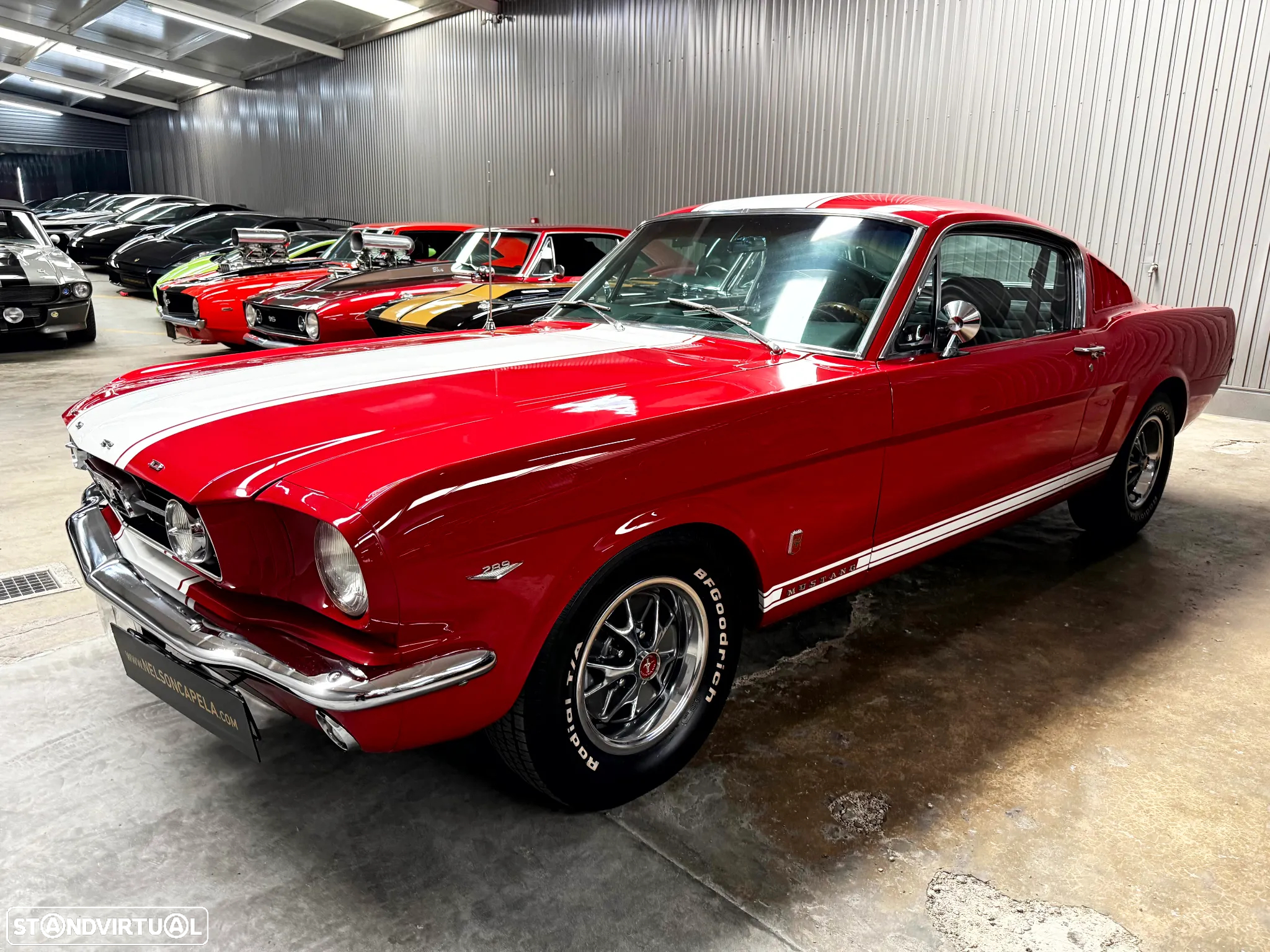 Ford Mustang - 2