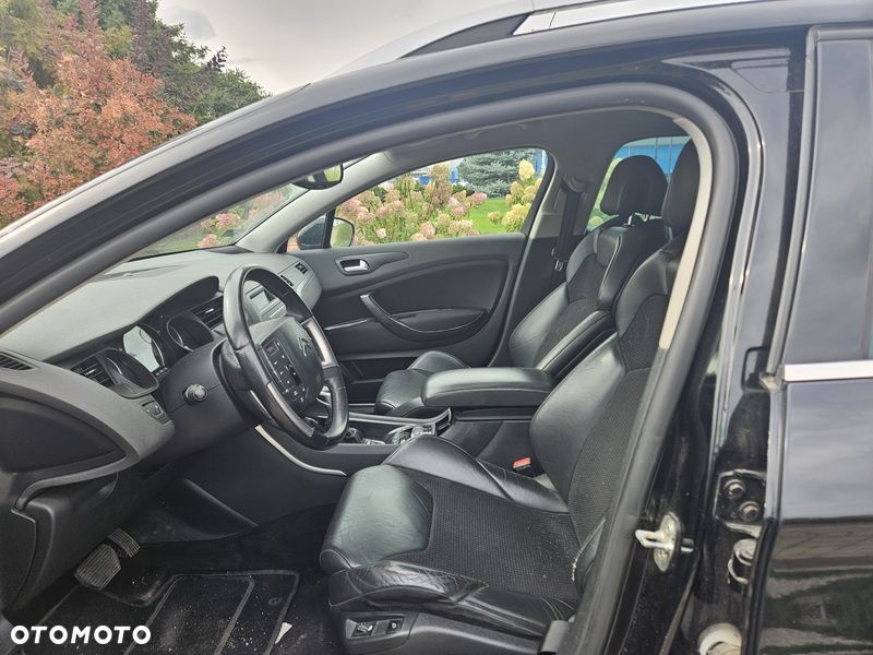 Citroën C5 2.7 HDi V6 Exclusive - 8