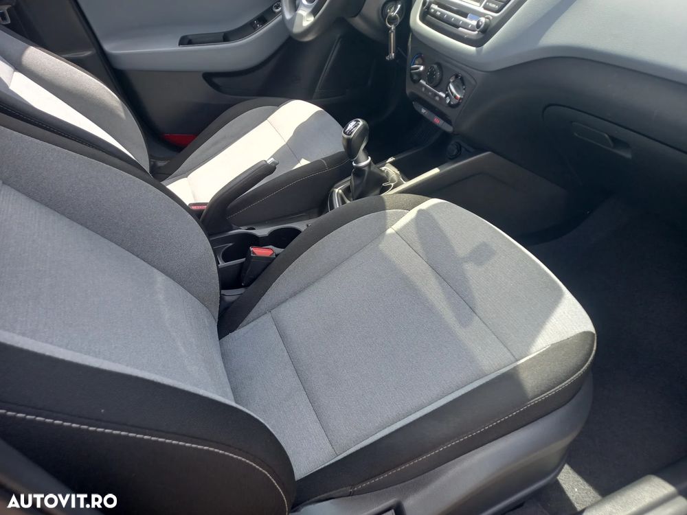 HYUNDAI i20 2016 — imagine 7