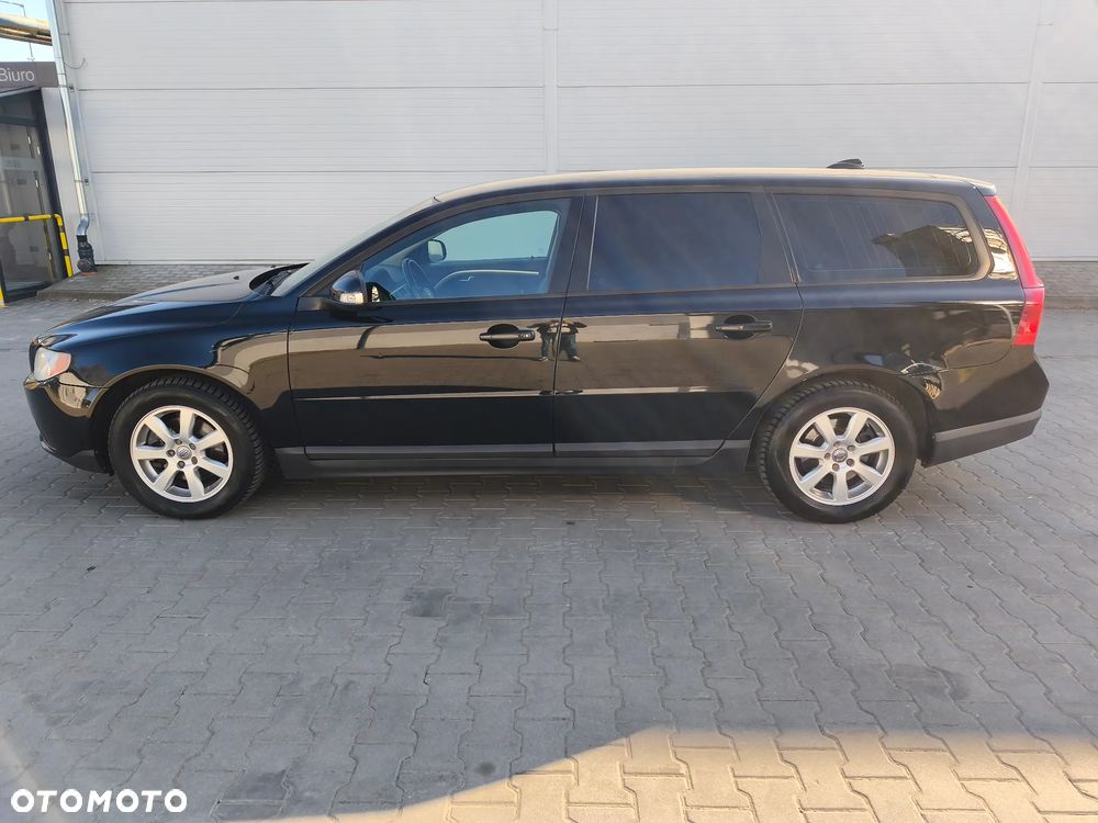 Volvo V70 2.0D Momentum - 7