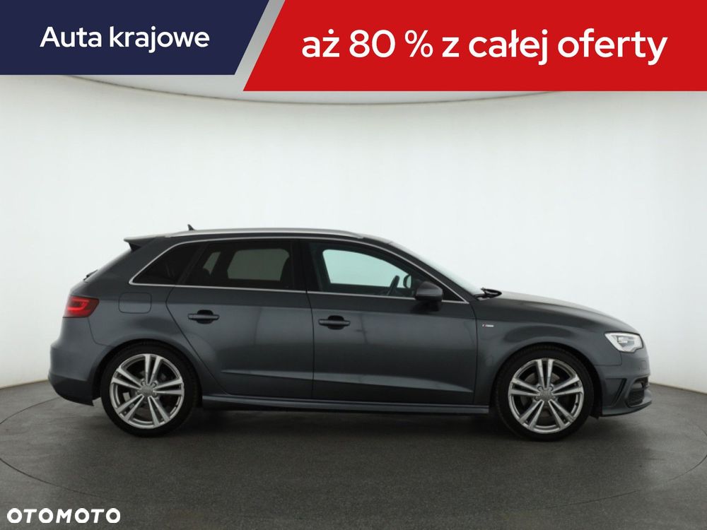 Audi A3 Sportback - 8