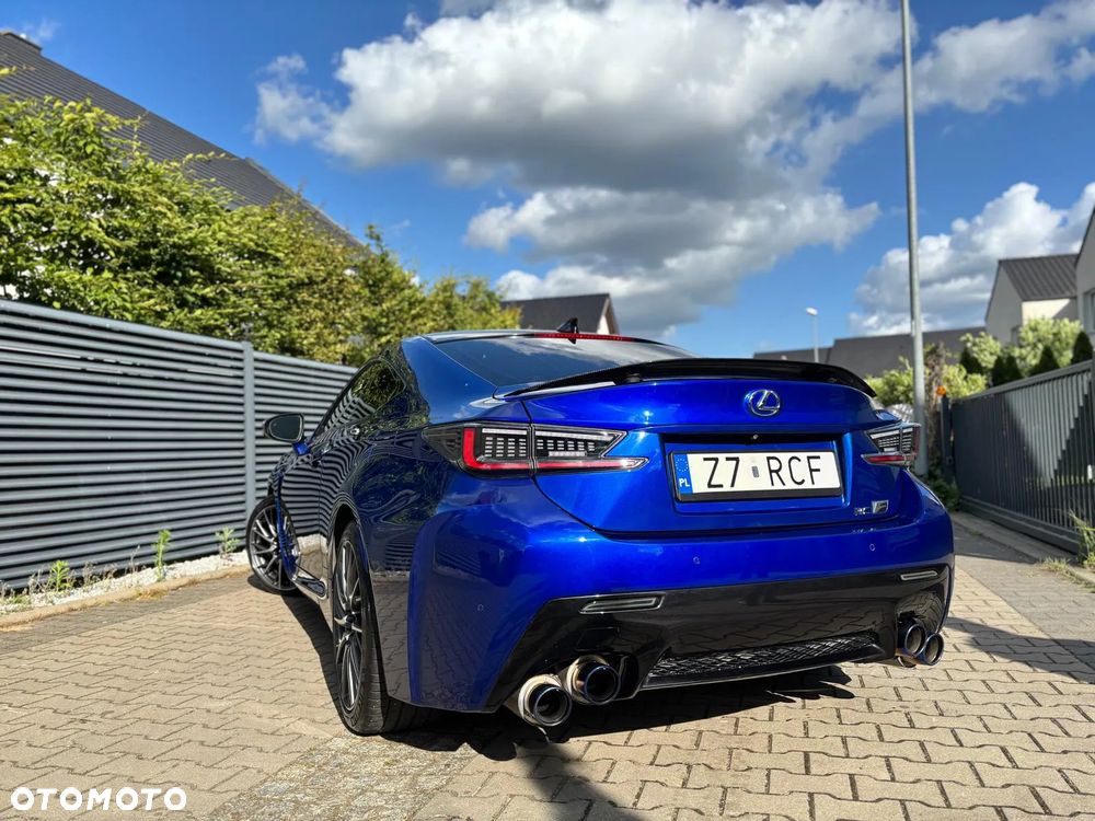 Lexus RC F Carbon - 2