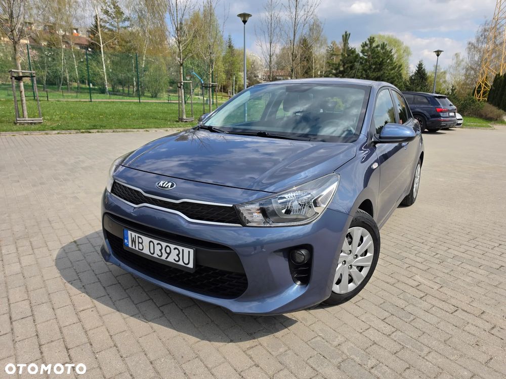 Kia Rio 1.2 Attract - 23