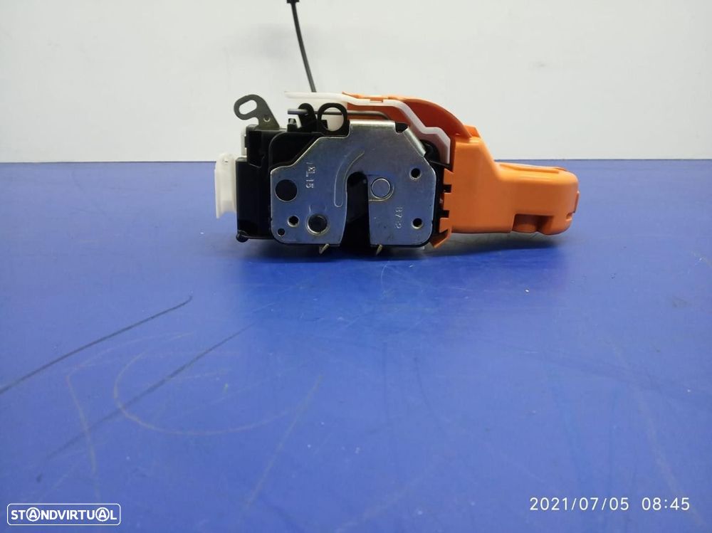 FECHADURA PORTA FRONTAL ESQUERDA FORD KA 2015 - - 4