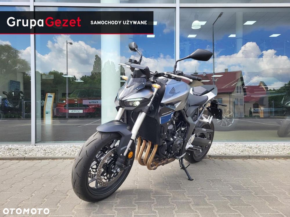 Honda CB - 3