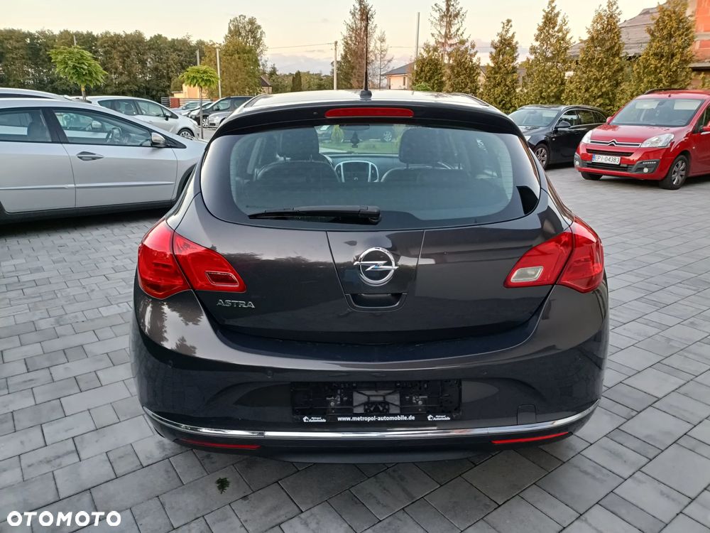 Opel Astra - 9