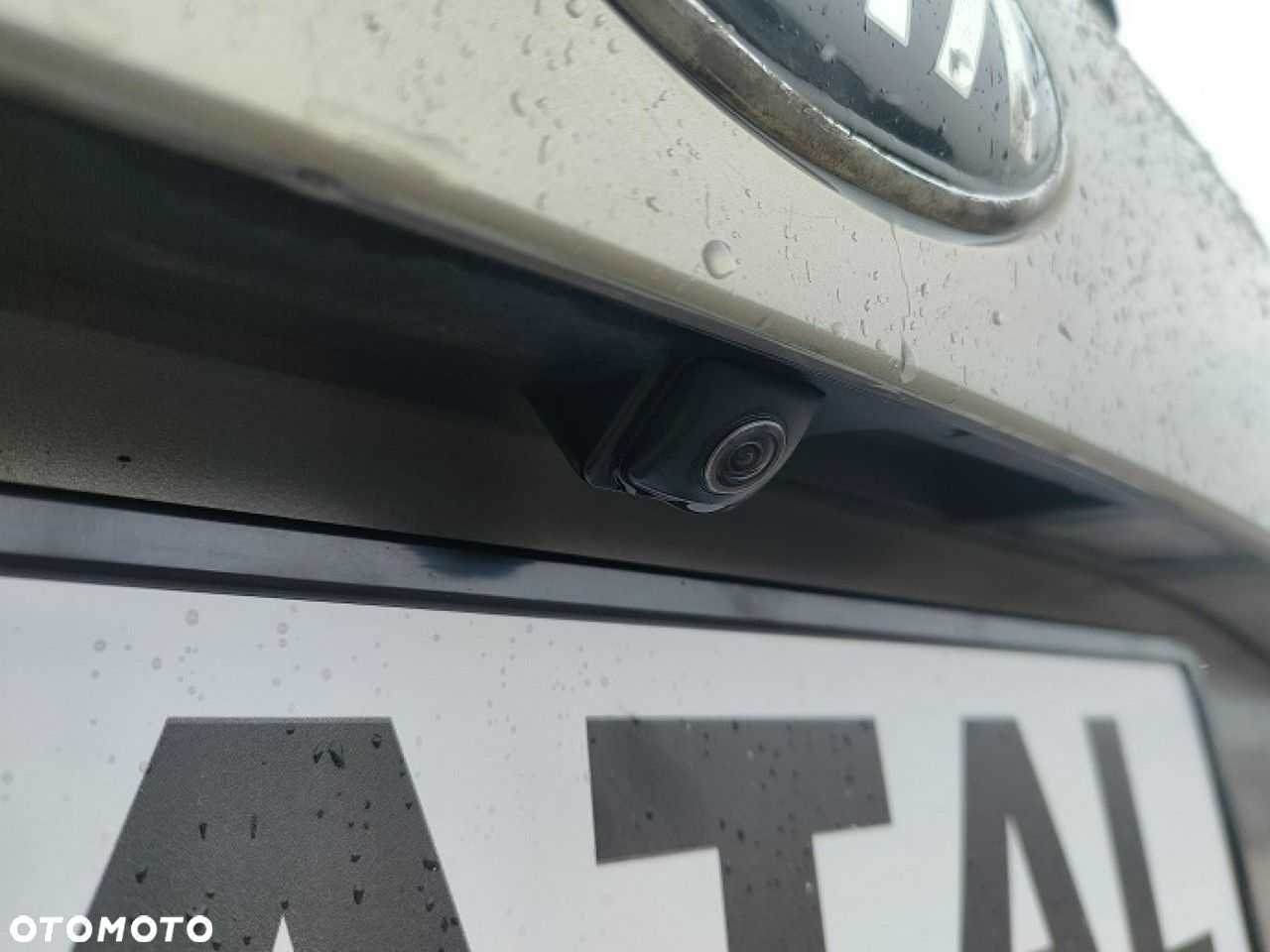 Kia Ceed - 10