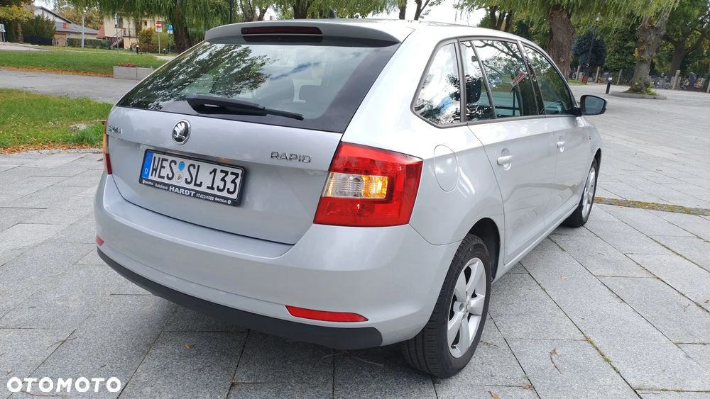 Skoda RAPID - 25
