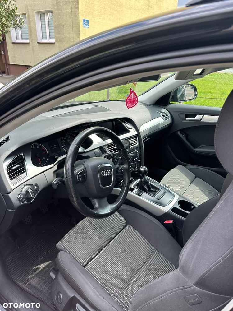 Audi A4 Avant 1.8 TFSI - 12