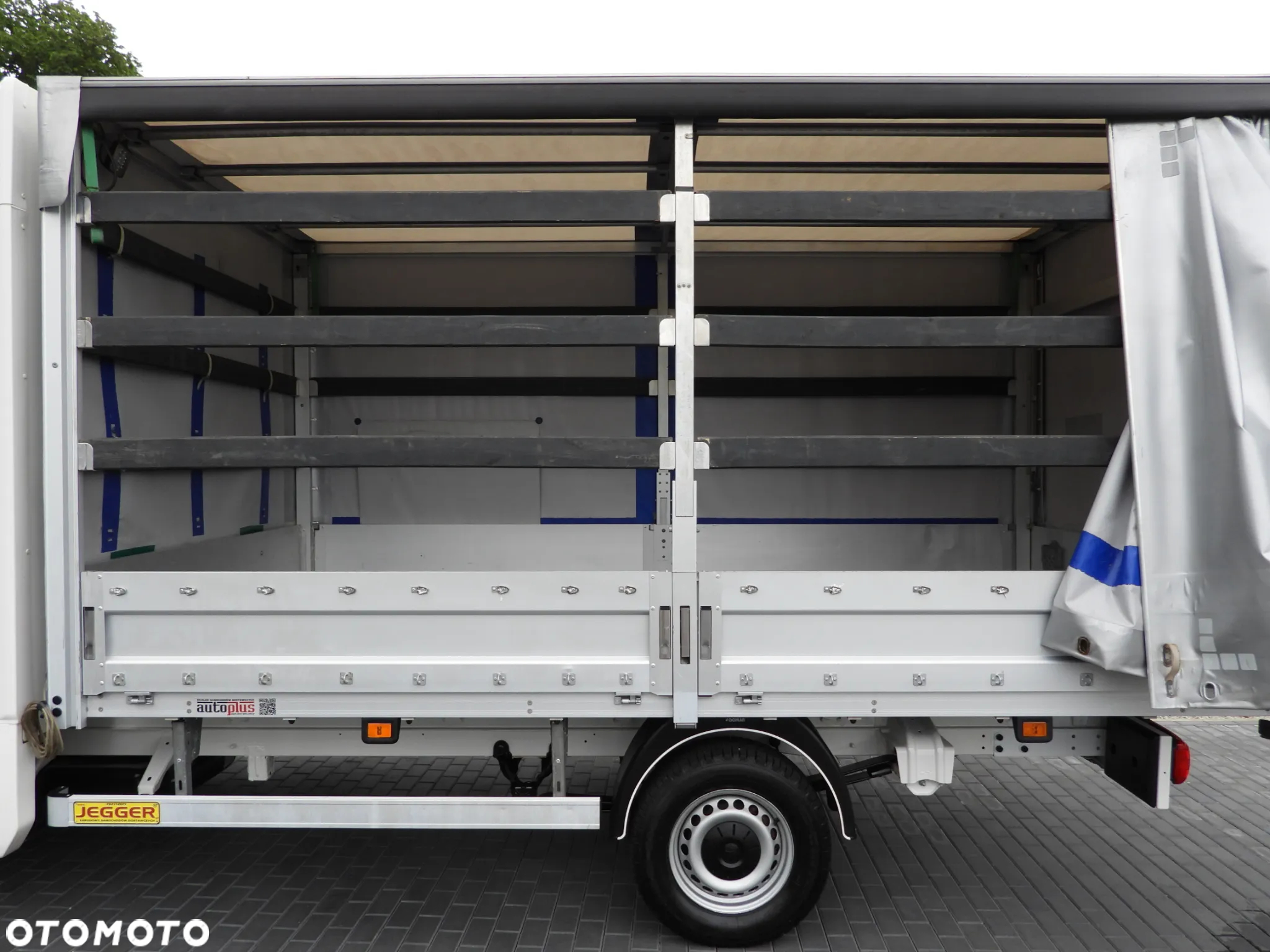 Volkswagen CRAFTER  PLANDEKA 8 PALET WEBASTO TEMPOMAT LEDY KLIMATYZACJA 180KM [ 044025 ] - 22