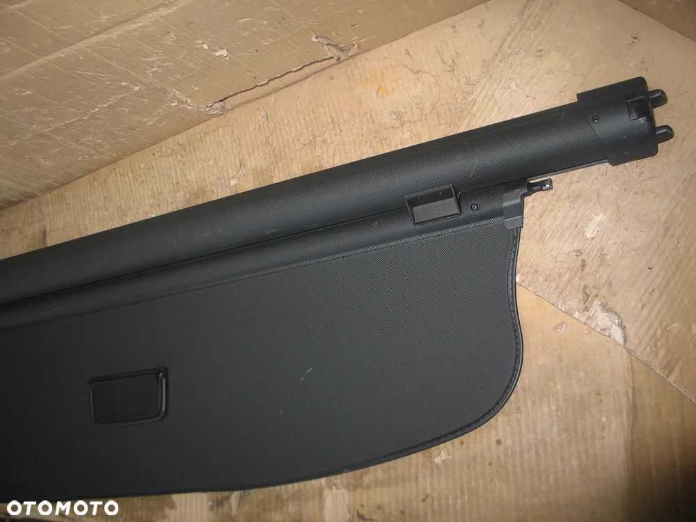 roleta bagaznika audi A4 B8 8K9863553 oryginal czarna - 9