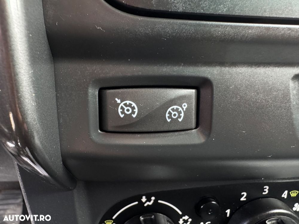 Dacia Duster dCi 110 FAP 4x2 Prestige - 22