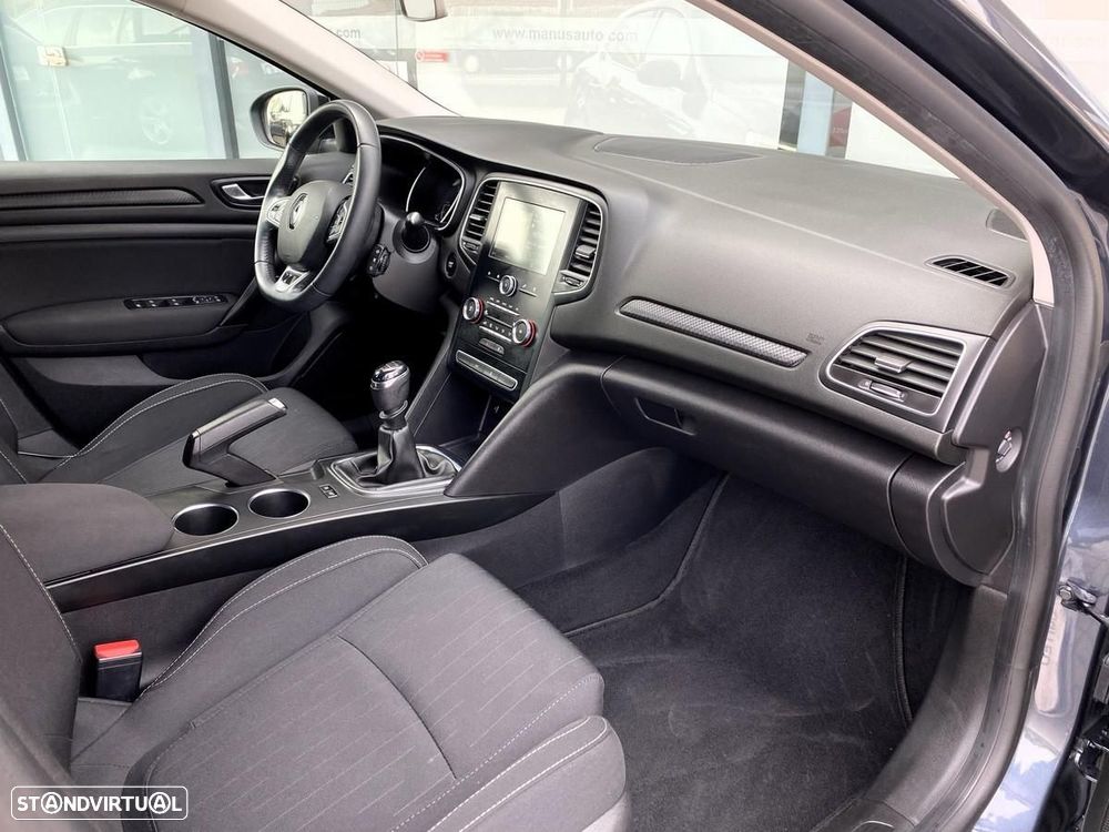 Renault Mégane 1.5 dCi Limited - 10