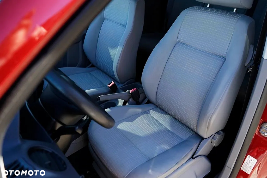 Volkswagen CADDY - 19