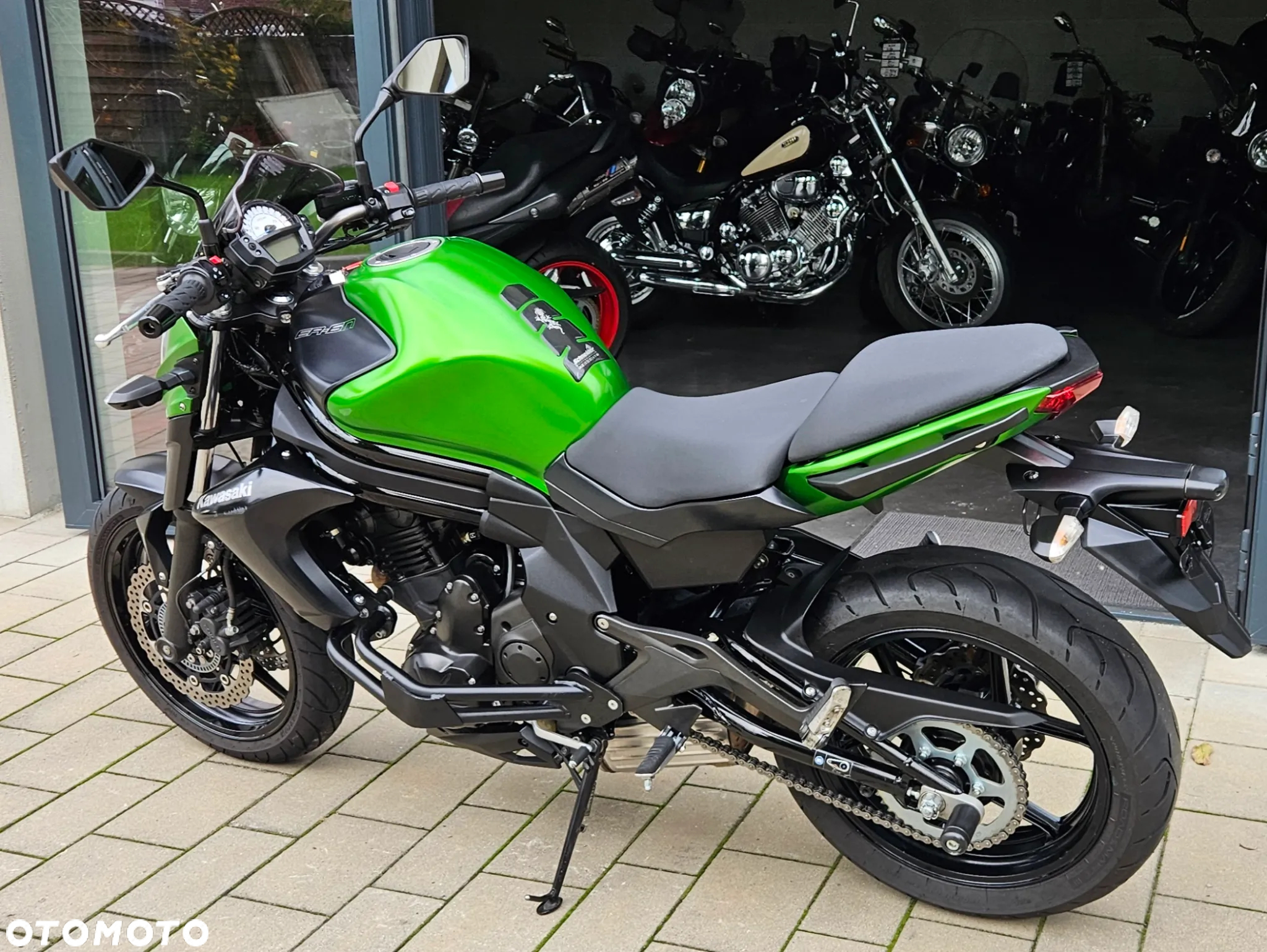 Kawasaki ER - 15