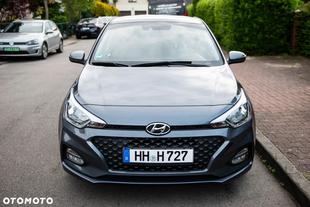 Hyundai i20 blue 1.2 Advantage - 2