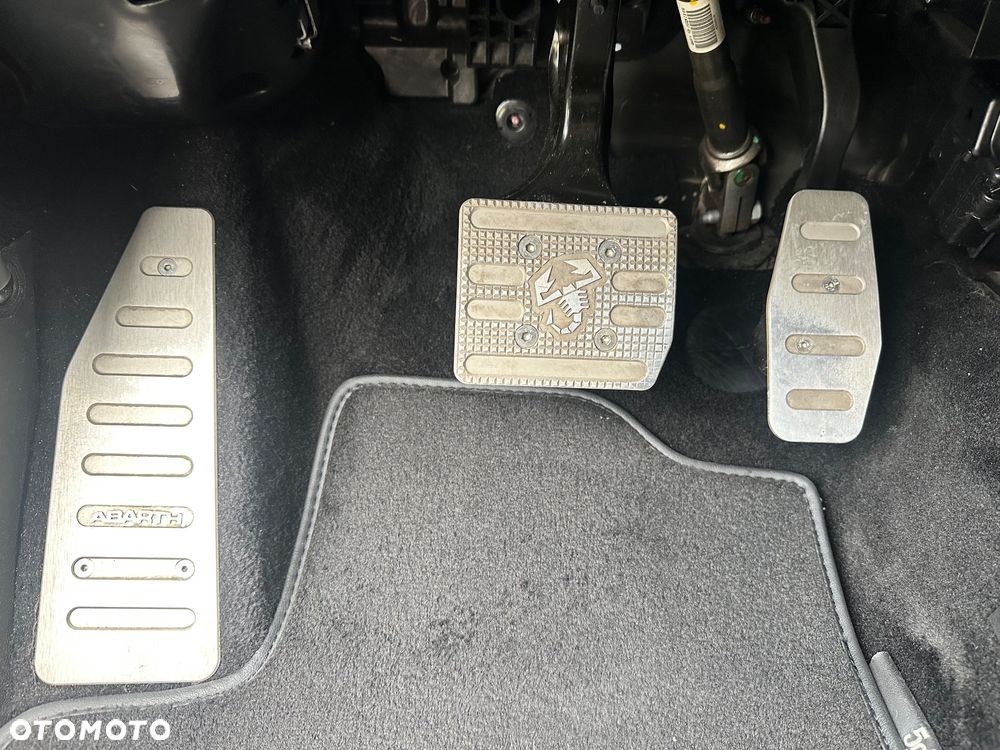 Fiat 500 595 C Automatik Abarth Competizione - 28