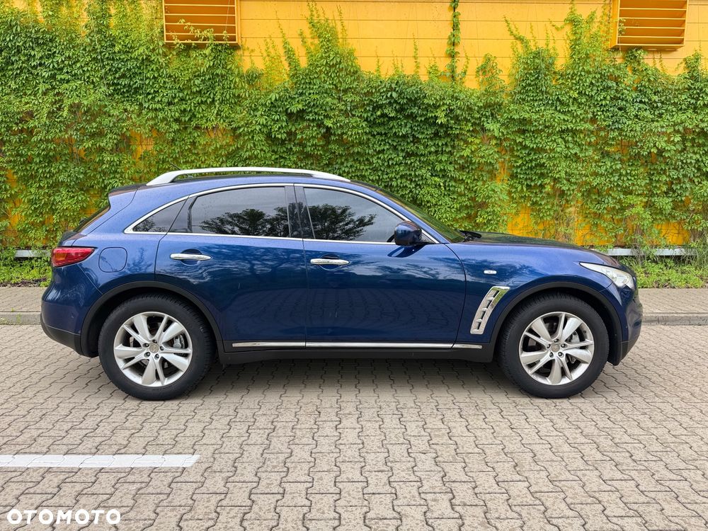 Infiniti FX FX30d AWD GT Premium - 6