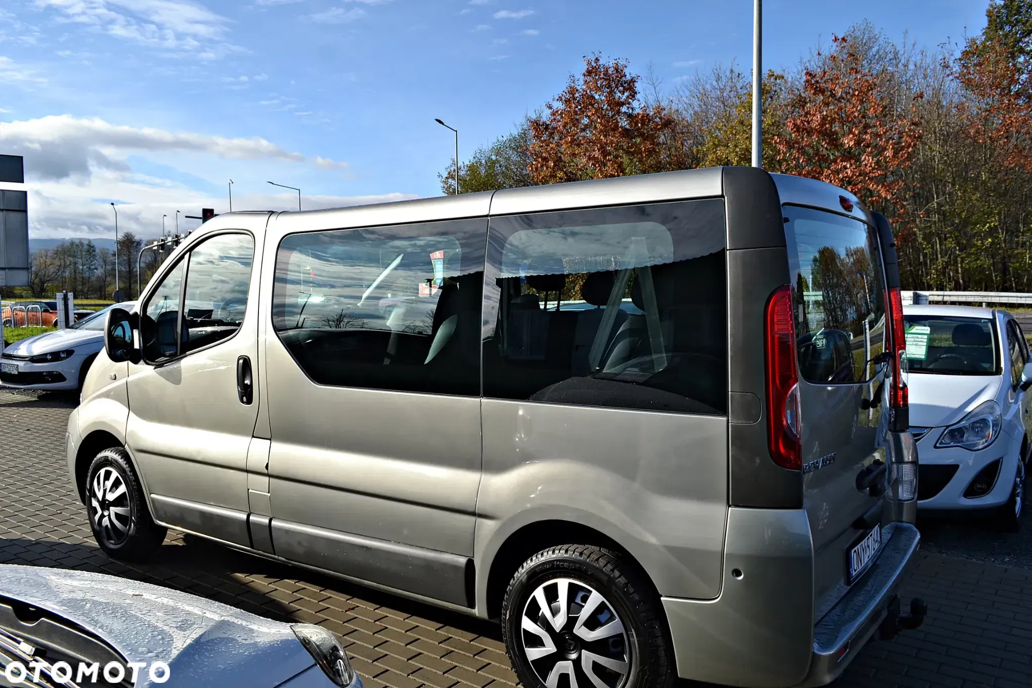 Renault Trafic 2.0 dCi 115 Combi L2H1 - 3