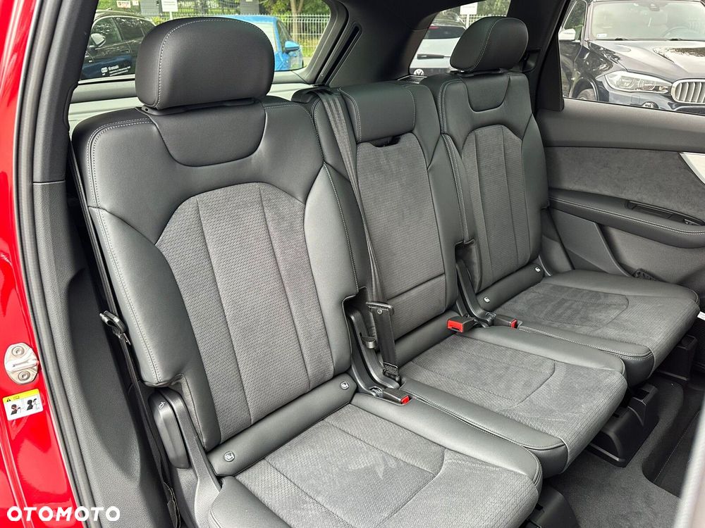 Audi Q7 - 25