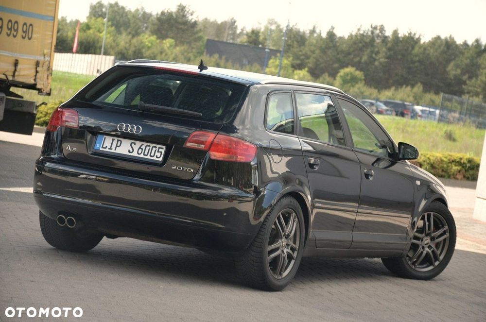 Audi A3 Sportback - 12
